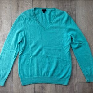 Talbots Cashmere Teal V-Neck Sweater Size Large Soft Cozy Luxury Perfect